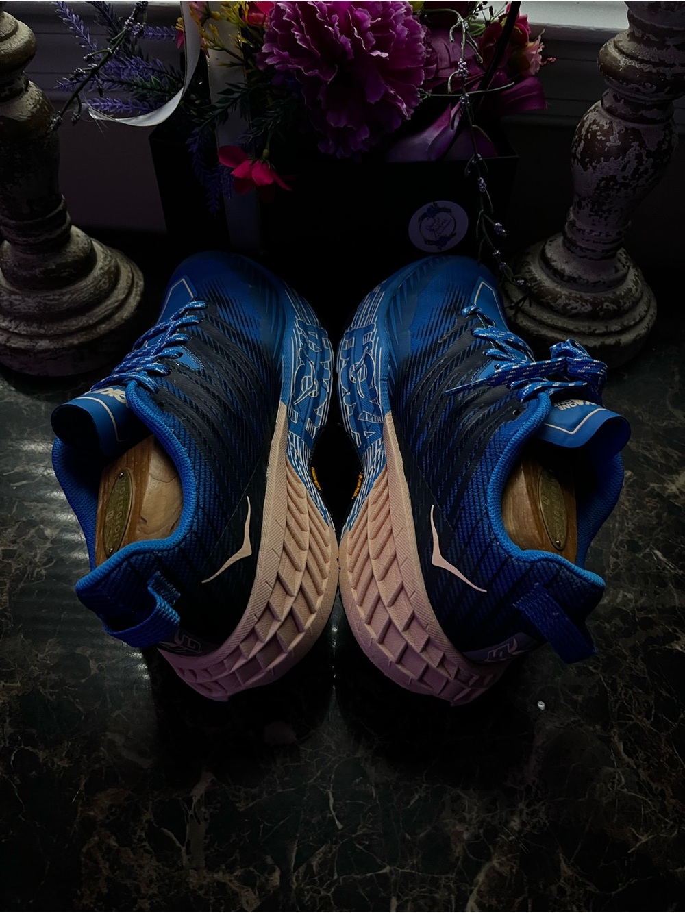 Hoka One Speedgoat 4
Trail Running/Athletic
Lifestyle Shoes
Size 8 for Women - Picture 7 of 11